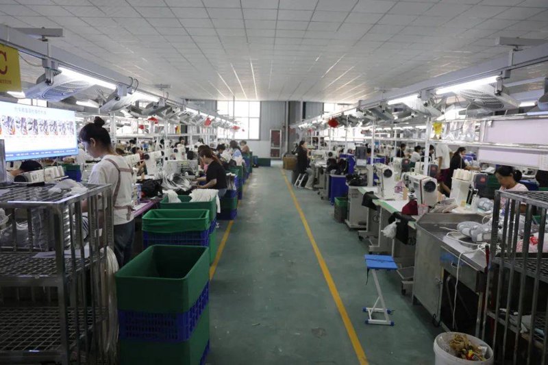 北京皮鞋定制：传统手工艺的艺术再现
